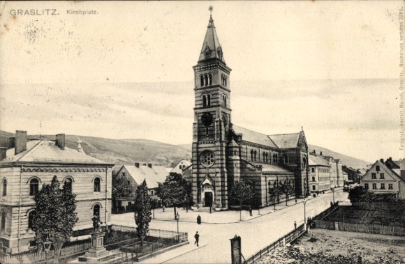 Kraslice Graslitz Reg. Karlsbad, Kirchplatz, Kirche, H&auml;user, Stra&szlig;enansicht, historische Po...